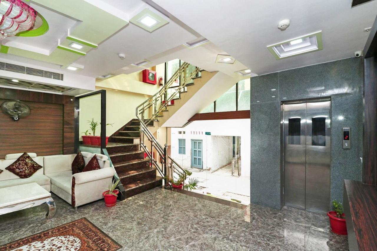 Oyo 15169 Hotel Rk Inn Lucknow Eksteriør billede