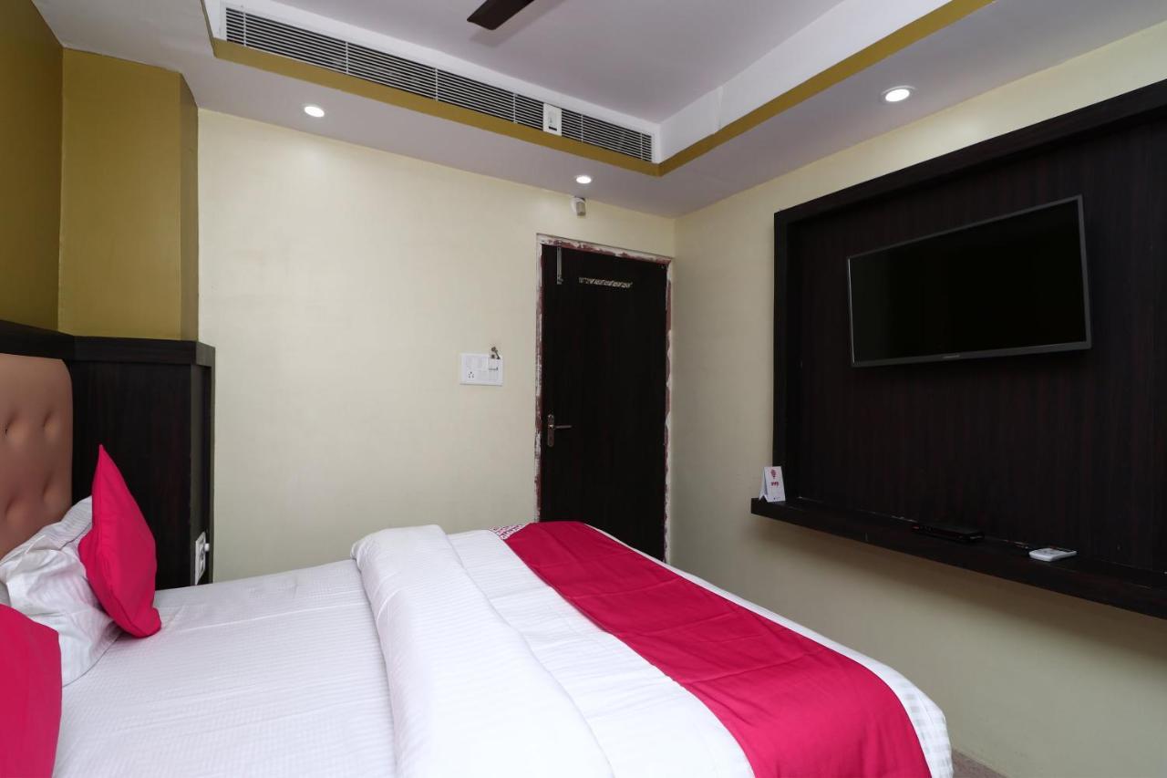 Oyo 15169 Hotel Rk Inn Lucknow Eksteriør billede