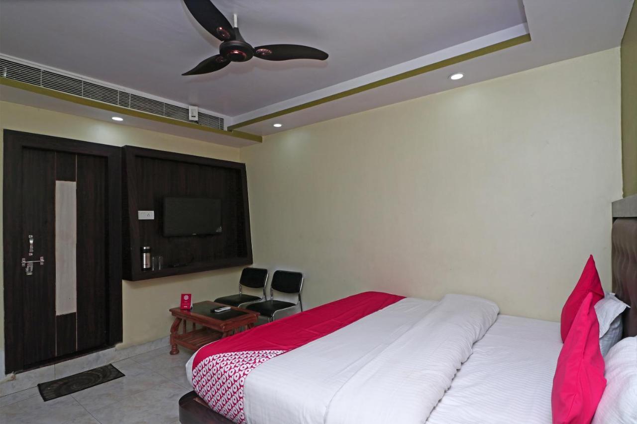 Oyo 15169 Hotel Rk Inn Lucknow Eksteriør billede