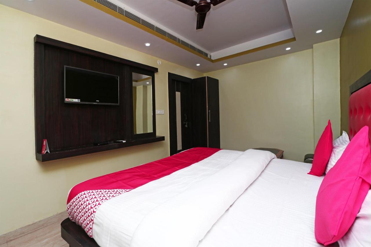 Oyo 15169 Hotel Rk Inn Lucknow Eksteriør billede