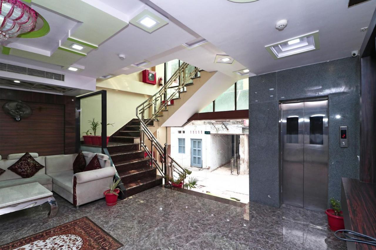 Oyo 15169 Hotel Rk Inn Lucknow Eksteriør billede