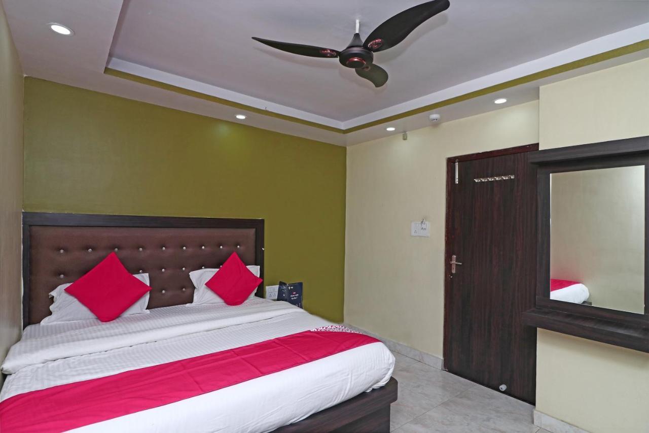 Oyo 15169 Hotel Rk Inn Lucknow Eksteriør billede
