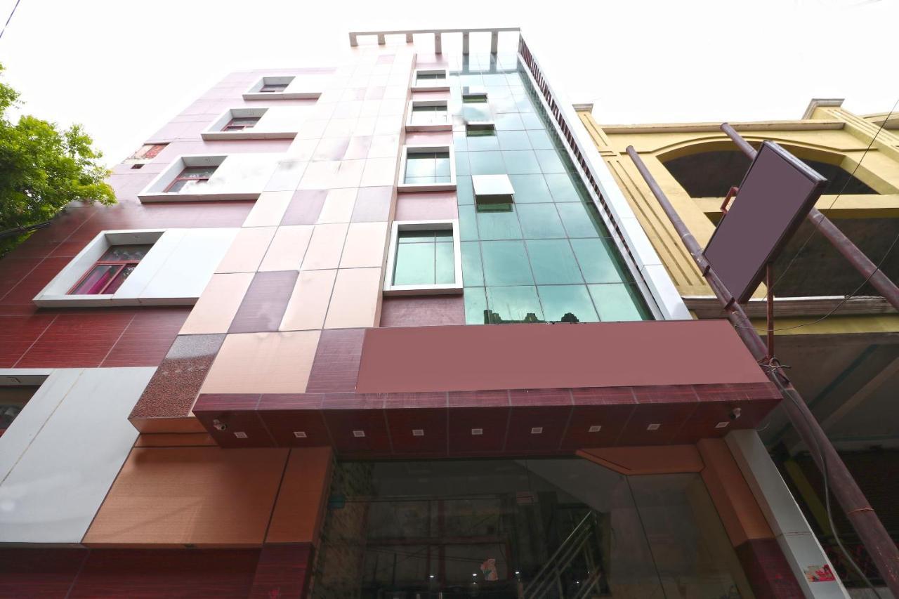 Oyo 15169 Hotel Rk Inn Lucknow Eksteriør billede