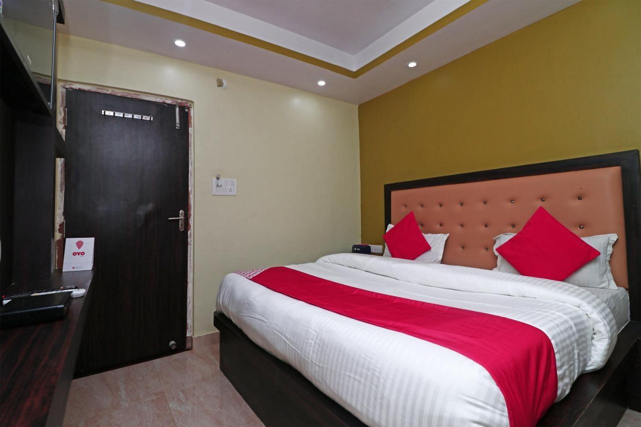 Oyo 15169 Hotel Rk Inn Lucknow Eksteriør billede